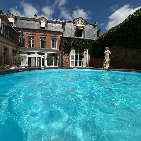 Particulier Petit-decaix *