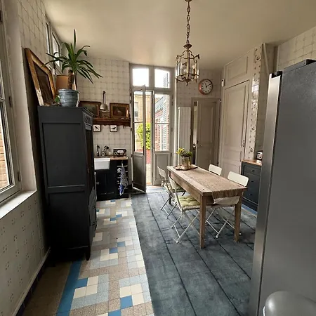 Particulier Petit-decaix Conty