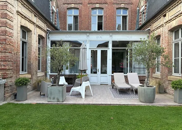 Nyaraló Particulier Petit-decaix Conty